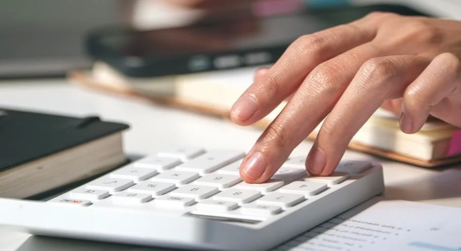 Qué revisar antes de vender una empresa desde la mirada tributaria